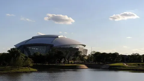 哈登末节休战21分，火箭惊险击败快船，范弗利特18+10，史密斯28+11闪耀全场