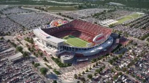 王楚钦、林诗栋晋级乒乓球男双四强