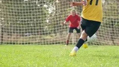 2025女子中巡赛季高尔夫赛启航，东莞观澜湖见证120位高手角逐