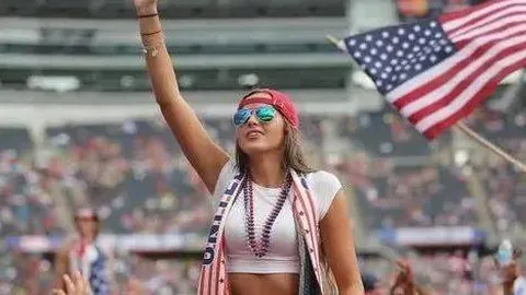 “本赛季欧洲五大联赛抢断之王揭晓：帕利尼亚以49次抢断领跑榜首！”