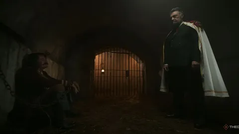 “广州队解散引发外媒聚焦：剖析中国足球挑战，转会费弊端引争议”